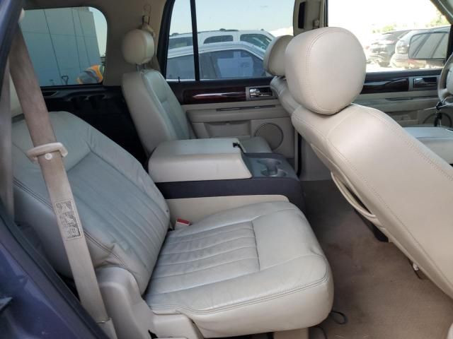 2003 Lincoln Navigator