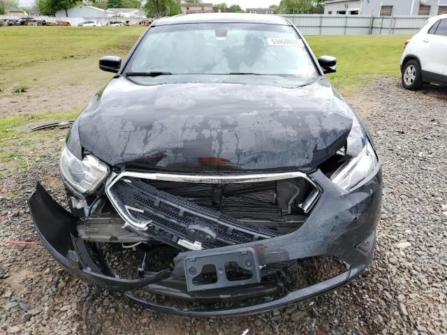 2018 Ford Taurus SEL