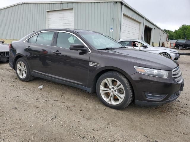 2014 Ford Taurus SEL