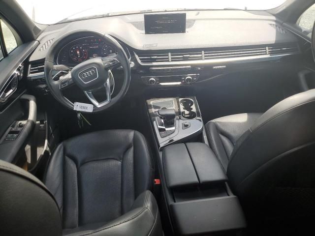 2019 Audi Q7 Premium Plus