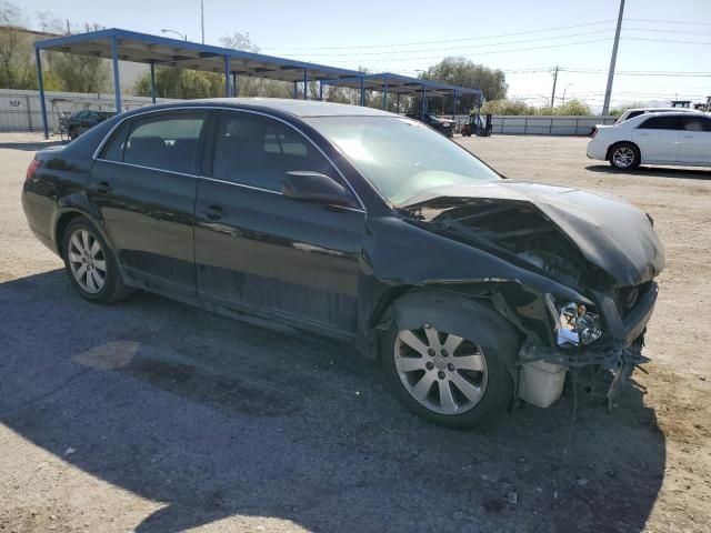 2005 Toyota Avalon XL