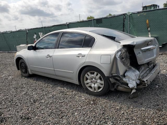 2010 Nissan Altima Base