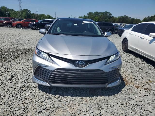 2022 Toyota Camry XLE