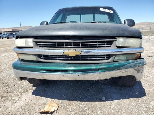 2000 Chevrolet Silverado C1500