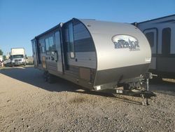 Salvage trucks for sale at Kansas City, KS auction: 2021 Cwln Trailer