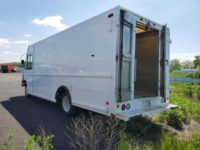 2003 Freightliner Chassis M Line WALK-IN Van