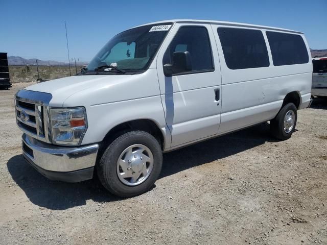 2010 Ford Econoline E350 Super Duty Wagon