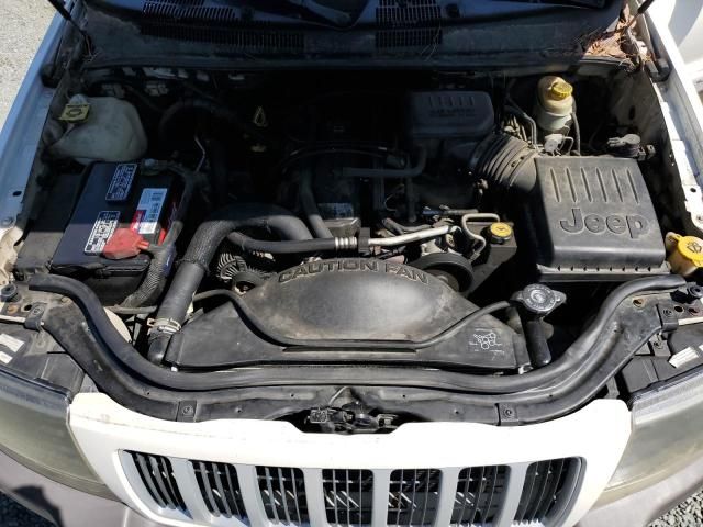 2004 Jeep Grand Cherokee Laredo