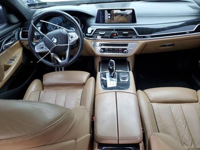 2016 BMW 750 XI