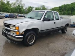 Salvage trucks for sale at Ellwood City, PA auction: 1995 Chevrolet GMT-400 C1500
