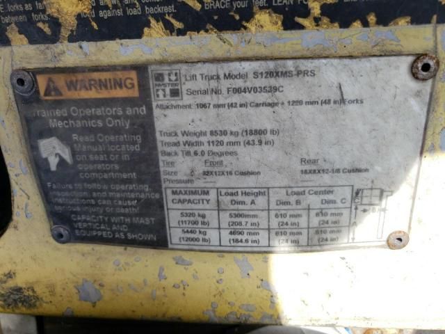 2000 Hyster Fork Lift