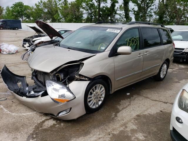 2007 Toyota Sienna XLE