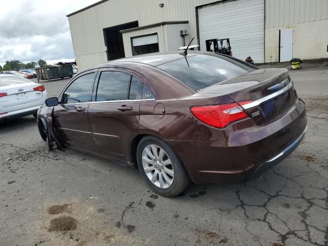 2013 Chrysler 200 Touring