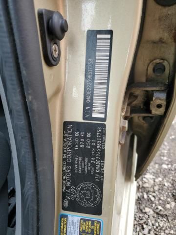 2009 KIA Rio Base