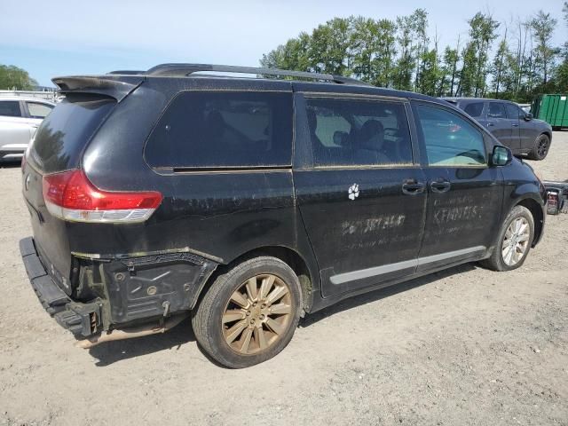 2012 Toyota Sienna LE