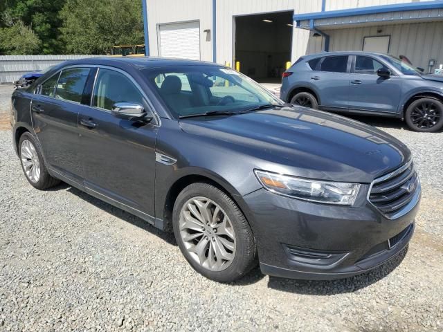 2016 Ford Taurus Limited