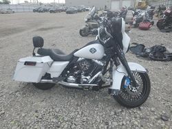 Salvage motorcycles for sale at Appleton, WI auction: 2008 Harley-Davidson Flhtcui