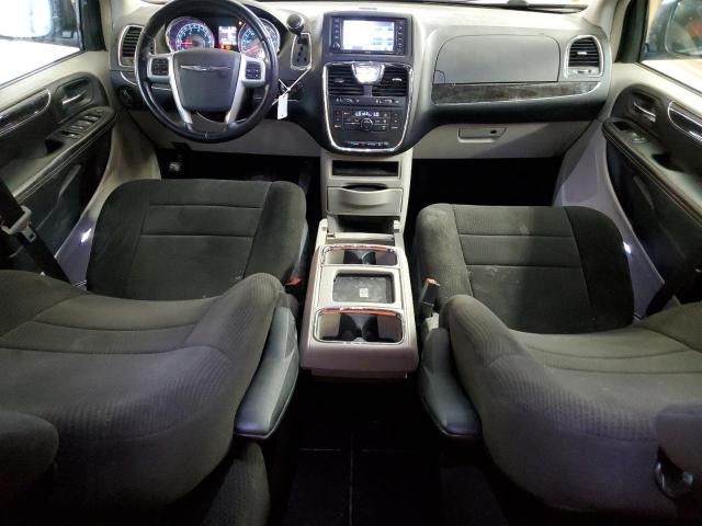 2012 Chrysler Town & Country Touring