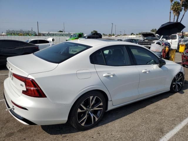 2024 Volvo S60 Core