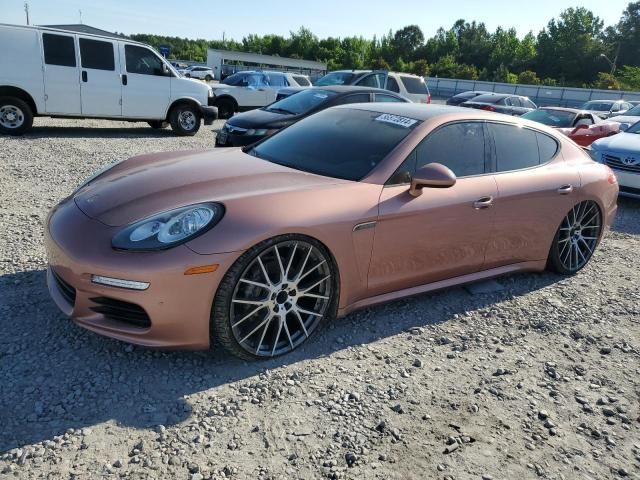 2014 Porsche Panamera 2