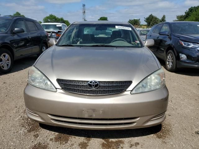 2004 Toyota Camry LE