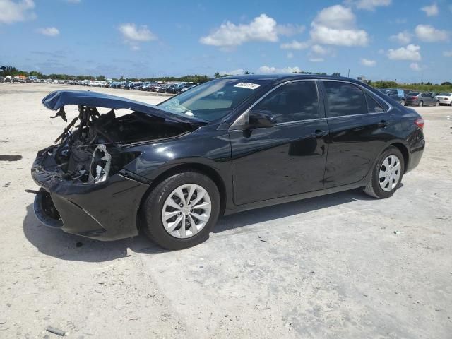 2016 Toyota Camry LE