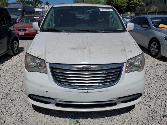 2016 Chrysler Town & Country Touring