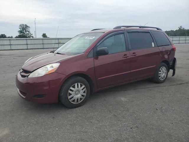 2008 Toyota Sienna CE