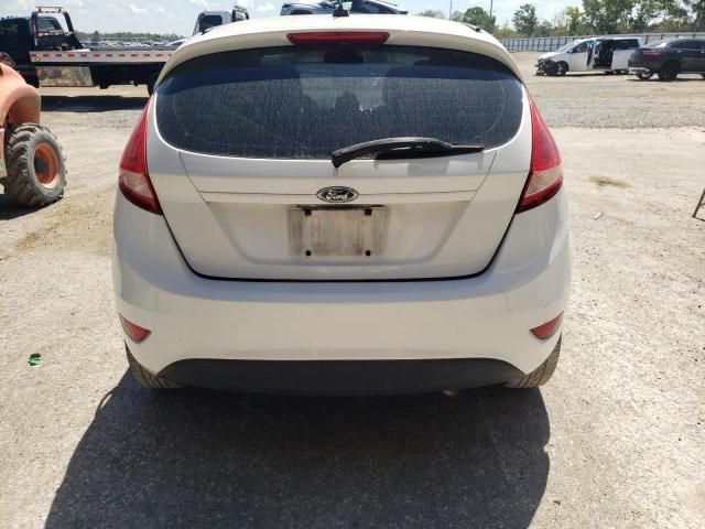 2013 Ford Fiesta SE