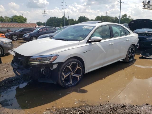 2020 Volkswagen Passat R-Line