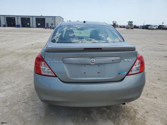 2013 Nissan Versa S