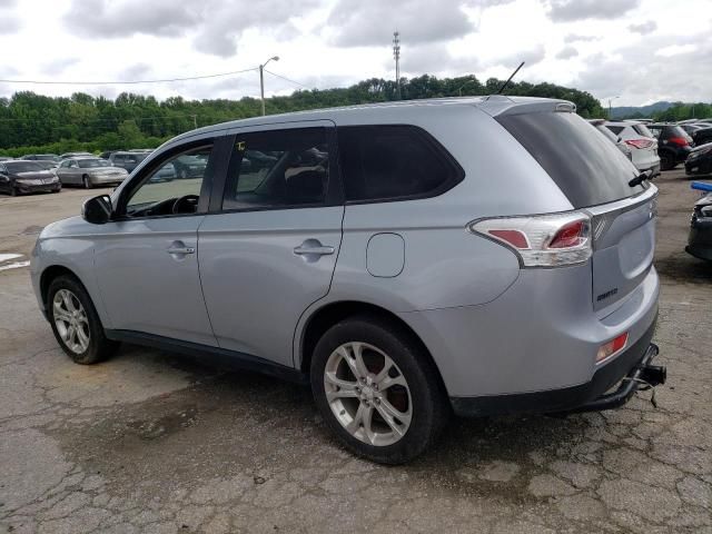 2014 Mitsubishi Outlander SE