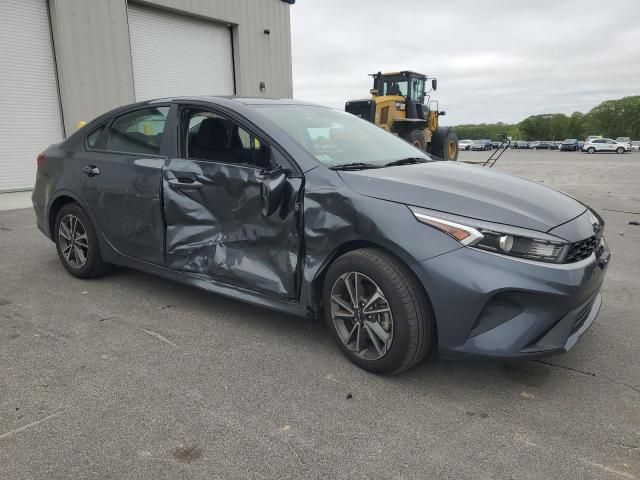 2023 KIA Forte LX