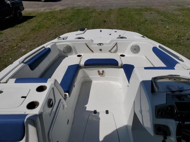 2019 Tahoe Boat