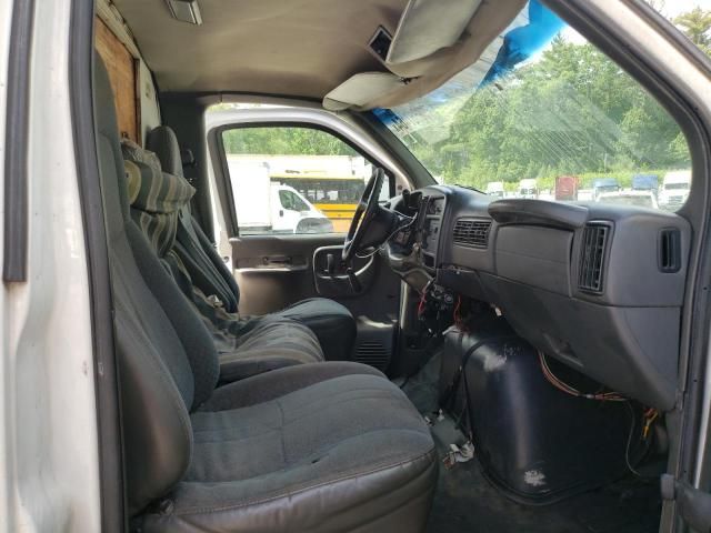 2002 Chevrolet Express G3500