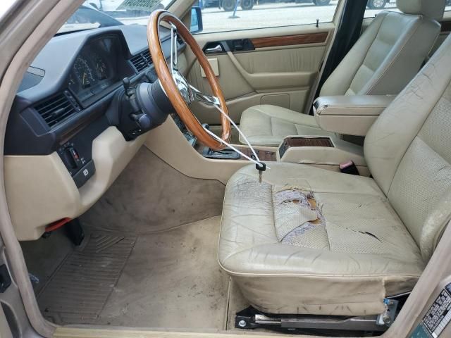 1993 Mercedes-Benz 300 E