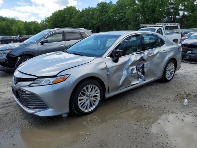 2018 Toyota Camry Hybrid