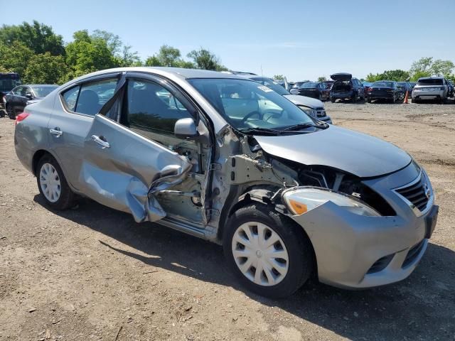 2013 Nissan Versa S