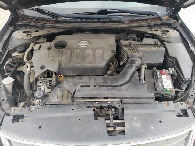 2011 Nissan Altima Base