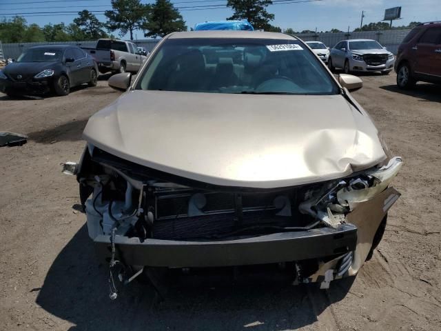 2012 Toyota Camry Hybrid