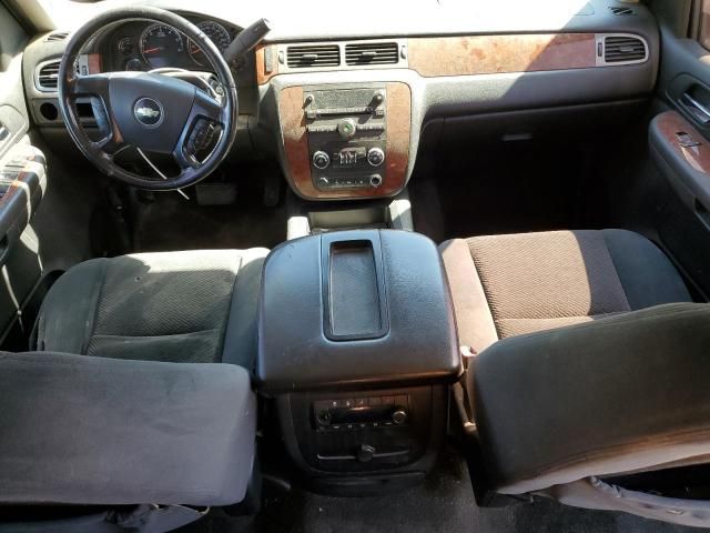 2008 Chevrolet Suburban C1500  LS