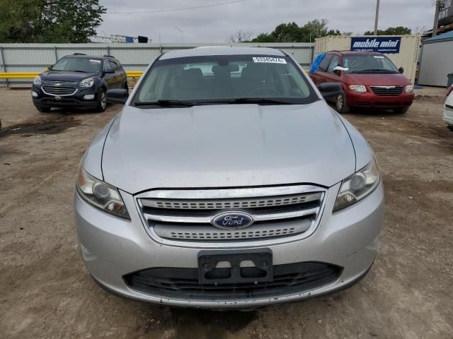 2011 Ford Taurus SE