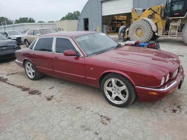 2002 Jaguar XJR