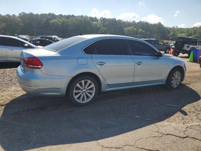 2013 Volkswagen Passat SEL