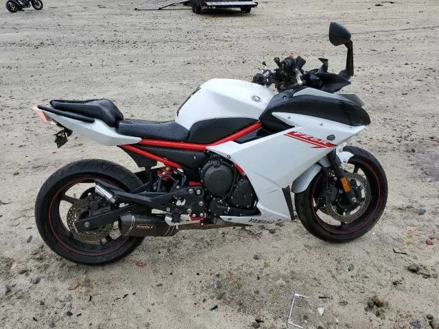 2013 Yamaha FZ6 R