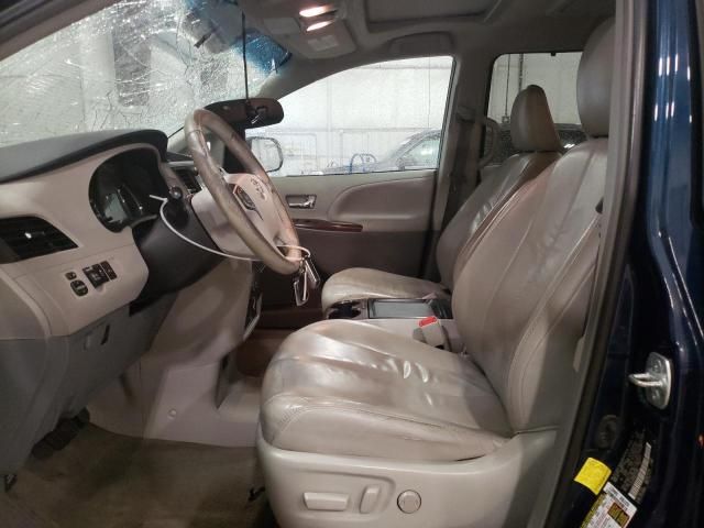 2011 Toyota Sienna XLE