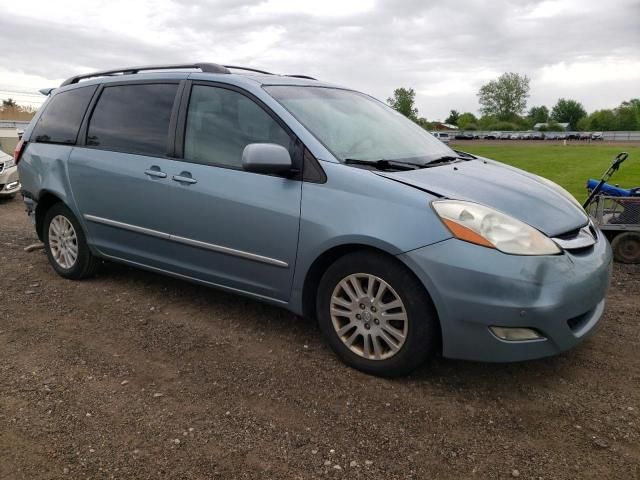 2008 Toyota Sienna XLE