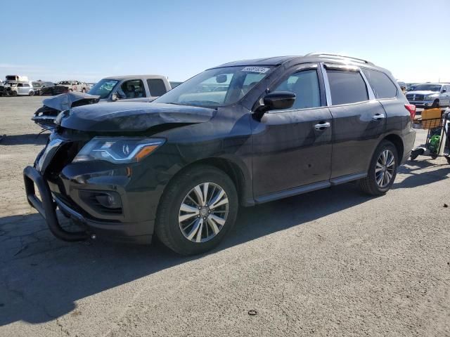 2020 Nissan Pathfinder SV