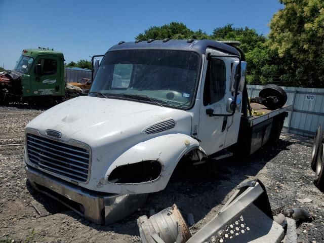 2004 Freightliner M2 106 Medium Duty