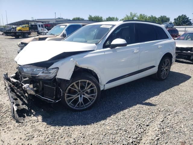 2019 Audi Q7 Prestige